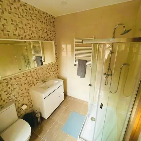 67 Amazing Family Flat In Great Location Center 아파트
