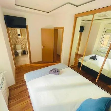 Lejlighed 67 Amazing Family Flat In Great Location Center